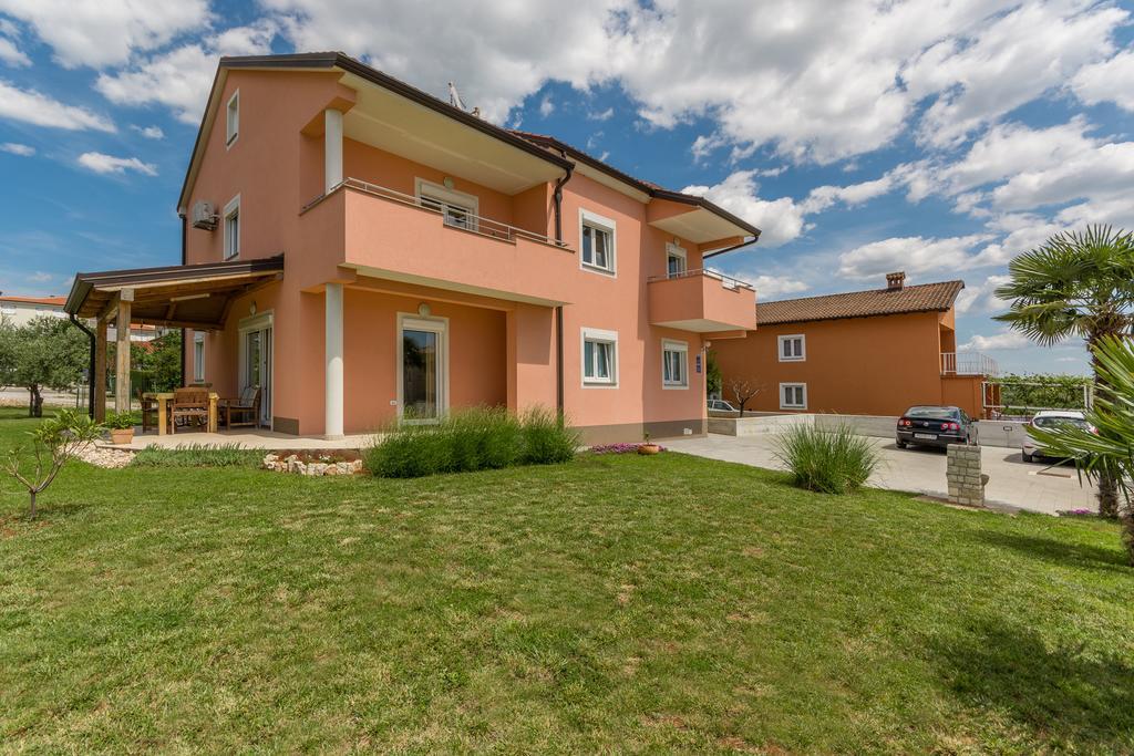 Guest House Gloria Novigrad  Zewnętrze zdjęcie