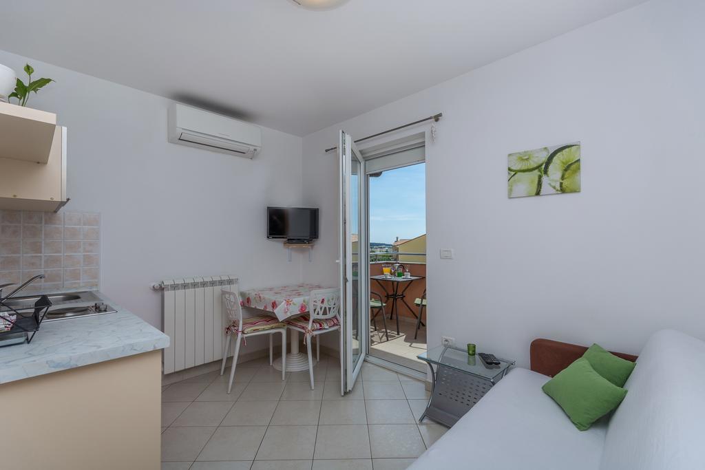 Guest House Gloria Novigrad  Zewnętrze zdjęcie